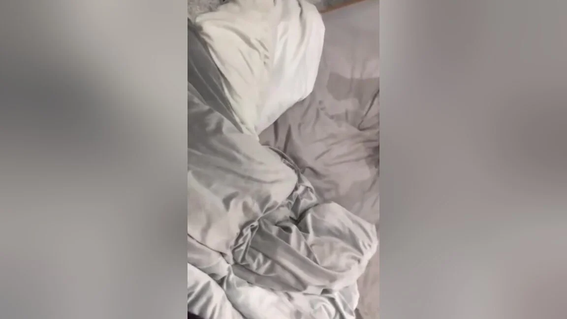 Pakistani Wife Masturbating To A Hard Orgasm