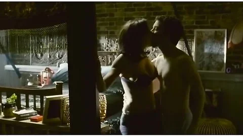 lost virginity hot girl www.gurgaonescortservice.com hard sex in college