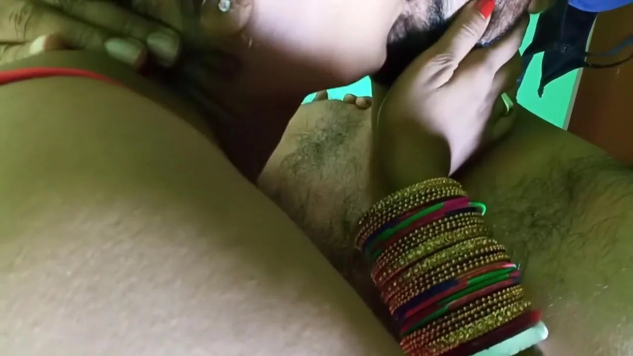 Khana Diliver Karne Aya Zomato Wale Ladke Se Apni Chut Pelayi, Zomato Boy Fuck My Pussy