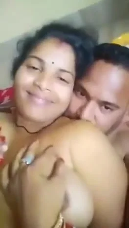 Desi Style Homemade With Shy Indian Girl Bhabhi Big Boobs Desi Indian