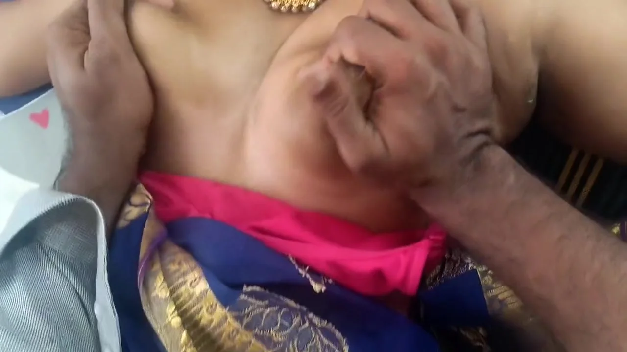 Chennai Housewife Fucking Hard In Bed With Neighbour