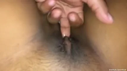 Sri Lankan Girl Finger Pussy Super Squirt