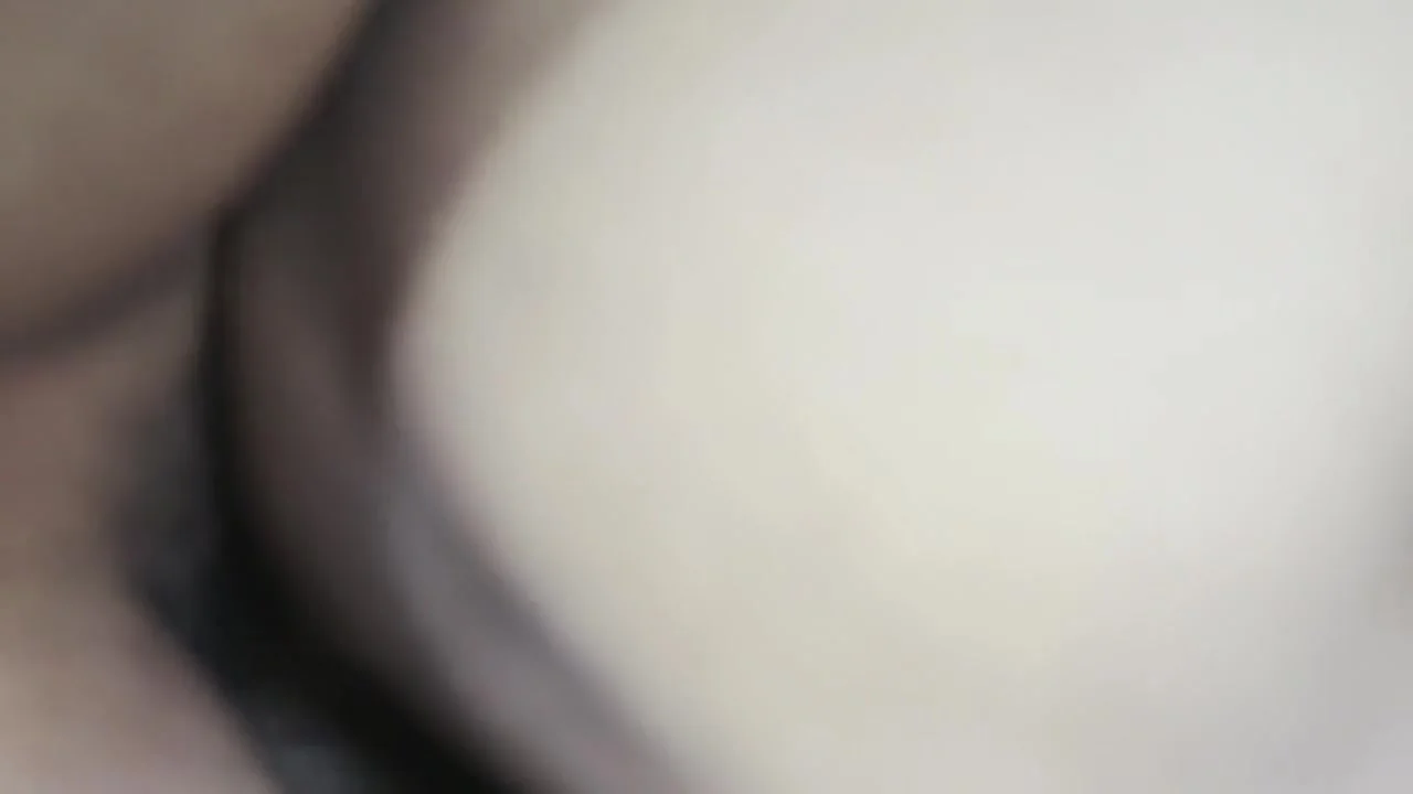 Big Ass Girlfrind Ki Chudai With Tight Jeans In My House