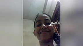 Today Exclusive- Cute Lankan Girl Showing Her Pussy