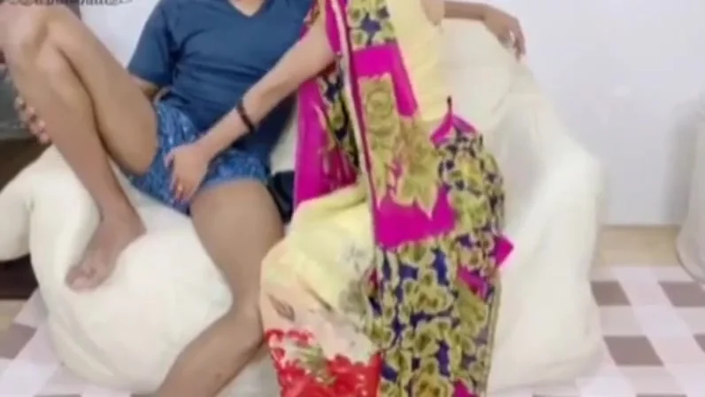 Bhabhi Ne Kari Devar Ko Rate Rangin With Devar Bhabhi