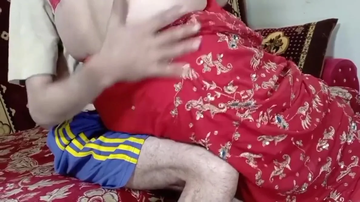 Happy Valentines Day Fucking Of Indian Couple Netu And Hubby To Celebrate Fuck Pussy In Cowgirl Style