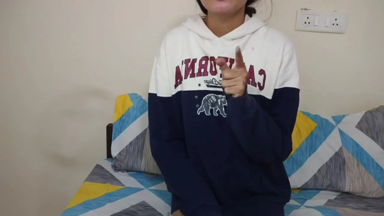 Indian Desi Girlfriend Ki Garam Chut Dekhte Hi Boyfriend Hua Bekabu Aur Khub Jamkar Ki Chudai In Hindi Saarabhabhi6