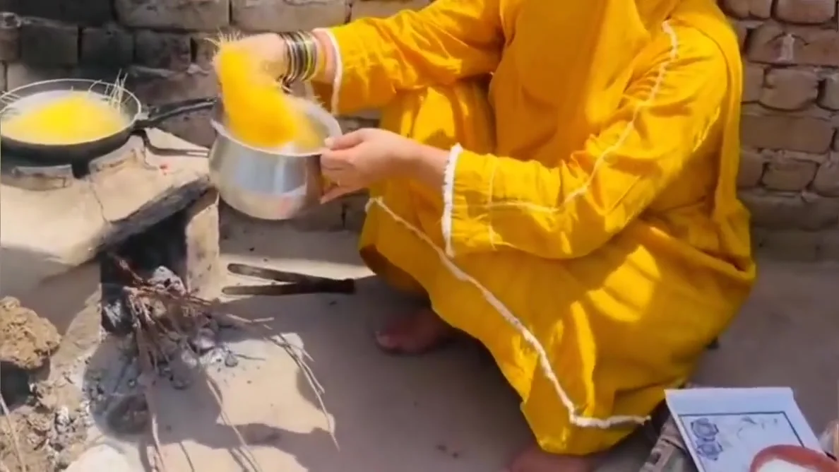 Hot Desi Pakistani Sexy Girl Hard Fucking - Stepsister Sex - Hot Stepsister And Stepbrother Sex - Pkgirl10