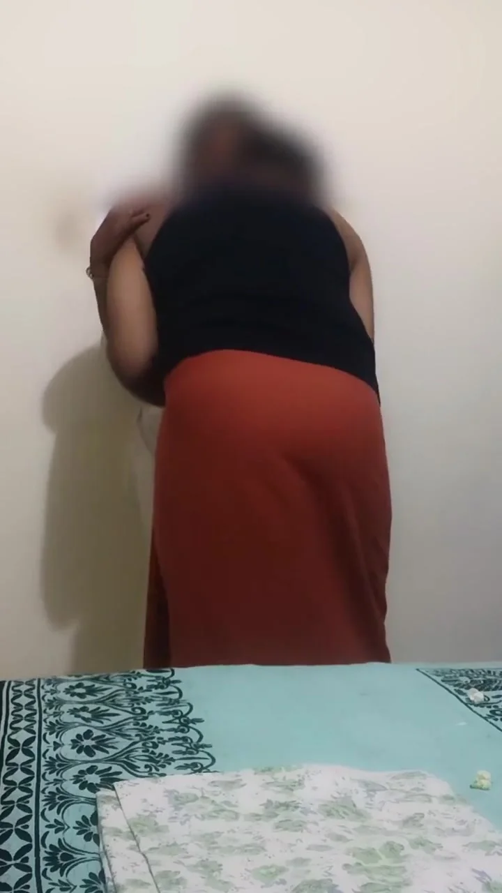 Mallu Hot Girl In Sari #1