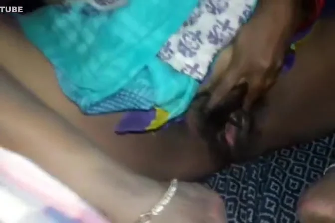 Bhabhi Handjob While Showing Her Big Boobs During Night Time In Indian Village