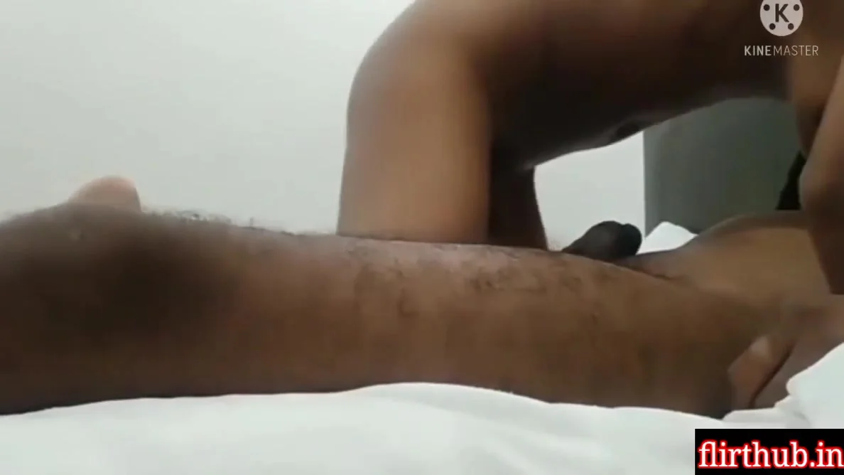 Sasur Ji Ne Apni New Naveli Bahut Ko Akele Me Choda