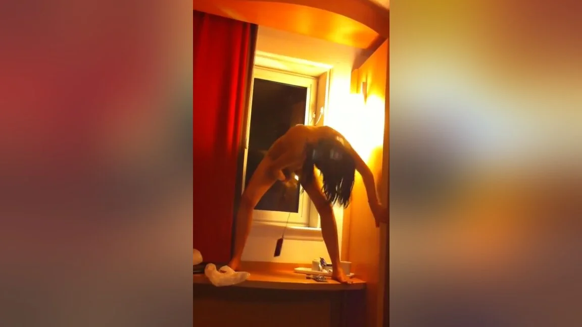 Sara Dancing Naked At Hotel Bedroom Window - 2