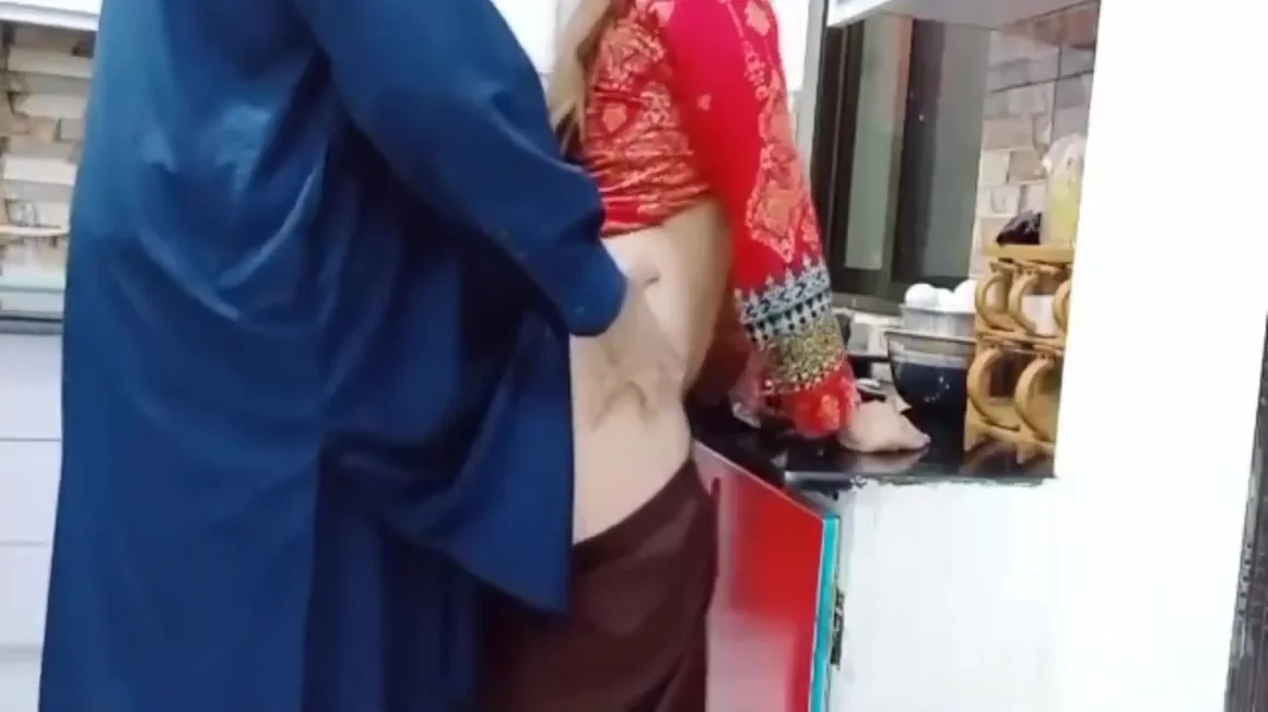 Desi Wife Anally Fucked In Kitchen While She Is Working – Audio