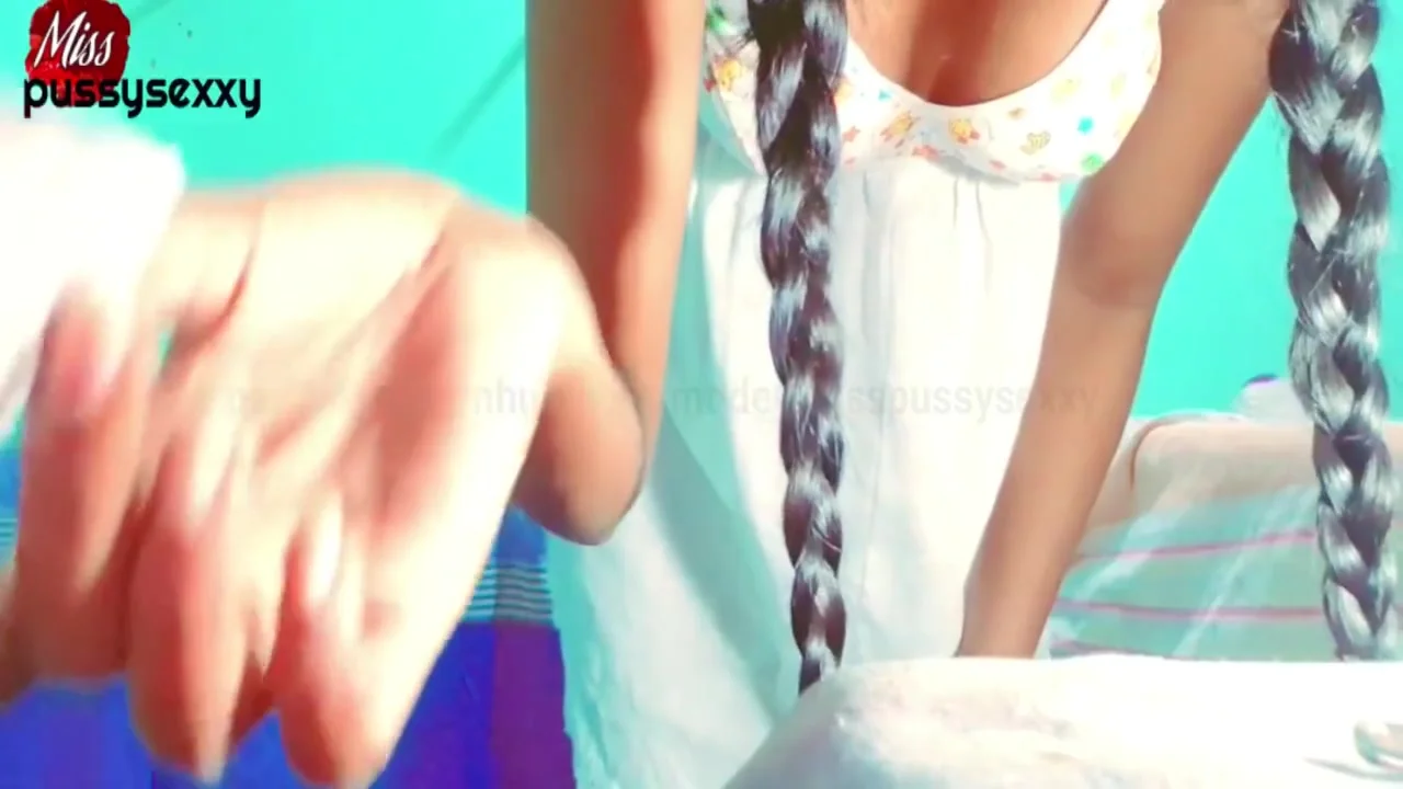 Sri Lankan Stepsister With Under Skirt