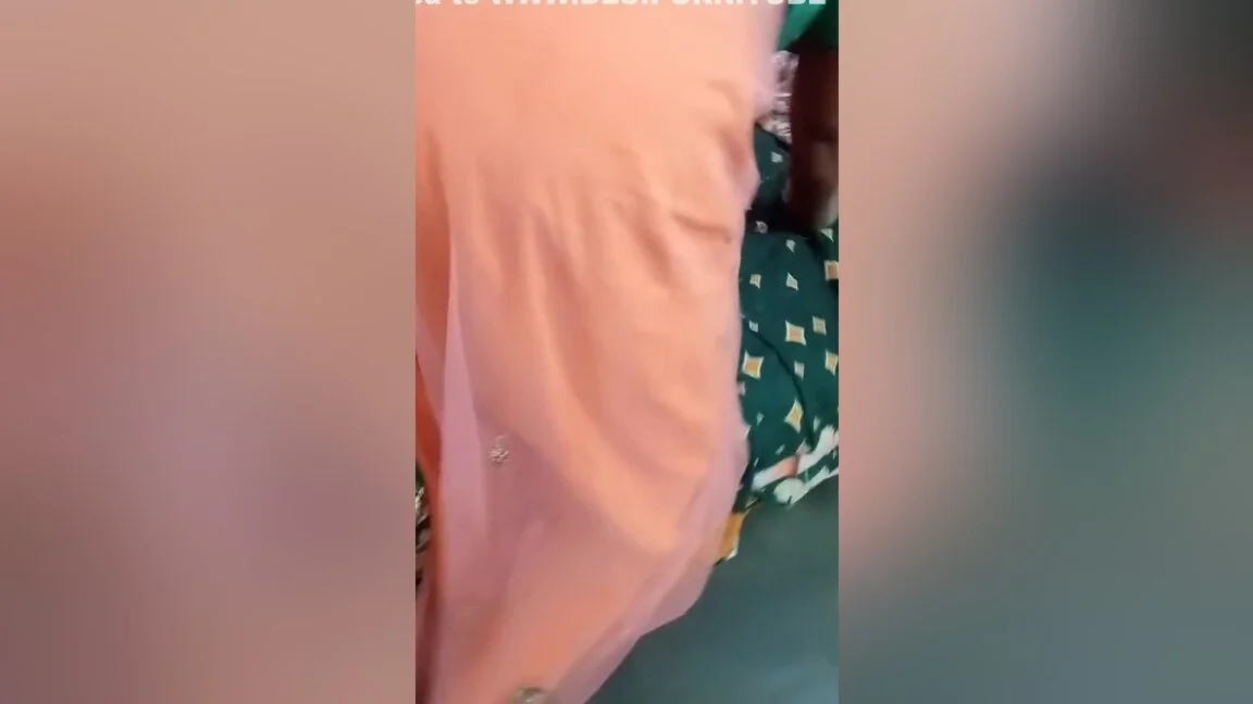 Andhra Aged Aunty Sarer