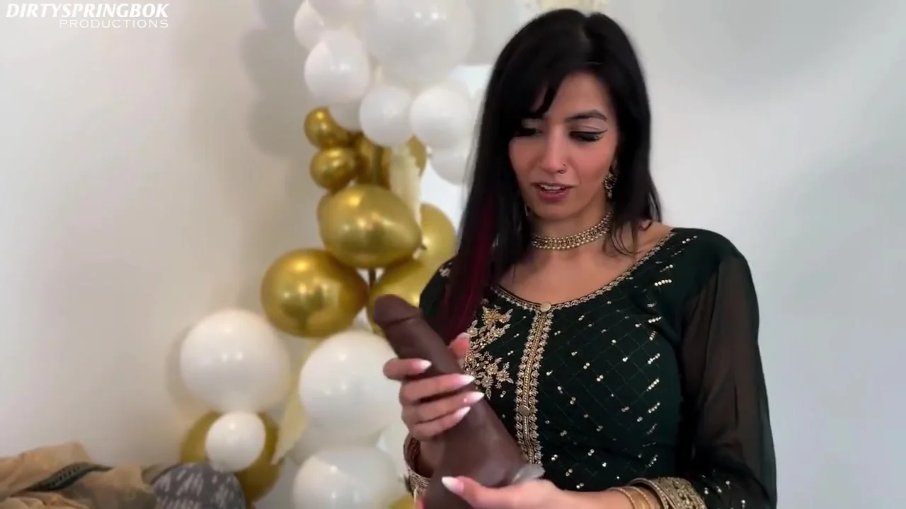 Finds A Dildo After The Eid Party - Aaliyah Yasin
