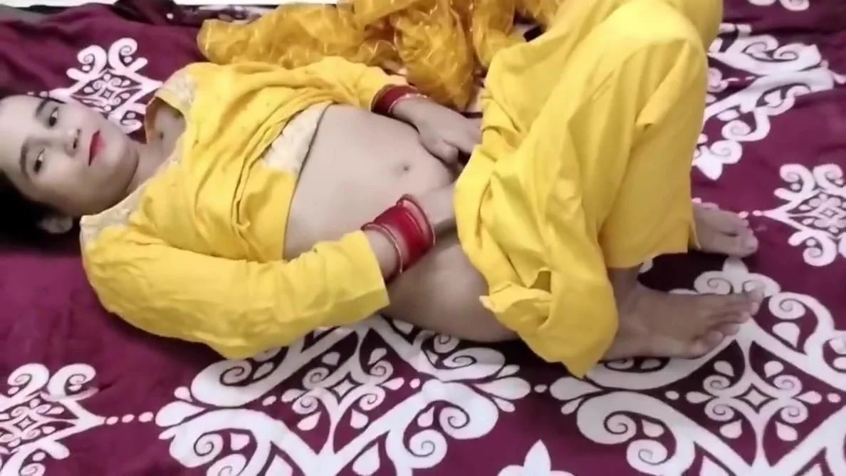 Bhabhi Ko Safai Karte Karte Hi Chod Diya