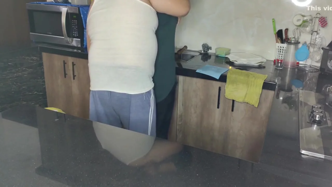 Finding Step sister-in-law Alone At Home, Step brother-in-law Fucked Her Tightly