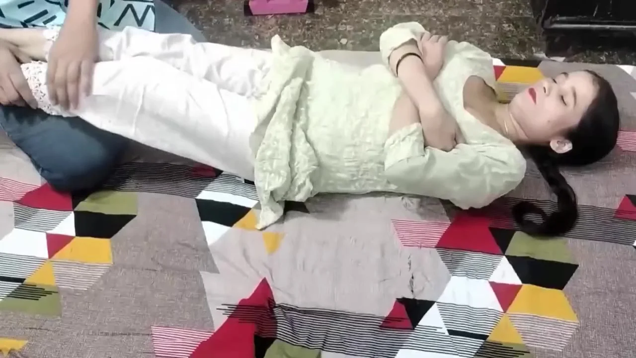 Fuaa Ke Bete Ne Meri Bur Far Di