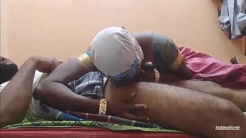 Ghar Pe Aayi Hot Wife Ki Dost Ke Sath Jabardast Sex Kiya With Hot Indian