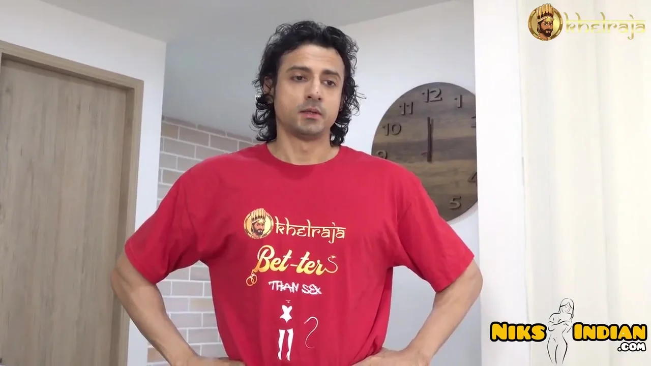 Super Hot Teen 18+ Stepsister Caught Sending Nudes And Fucked Hard