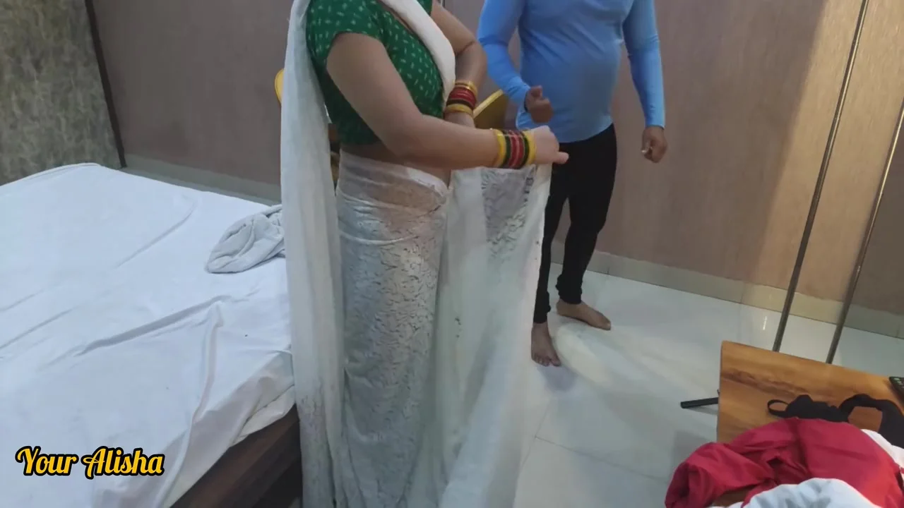 Had To Share A Room With Aunty At Stepsisters Wedding