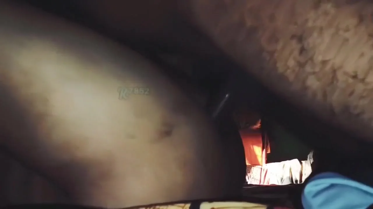 18 साल की देसी चूत को अपने मोटे लन्ड से चोदा