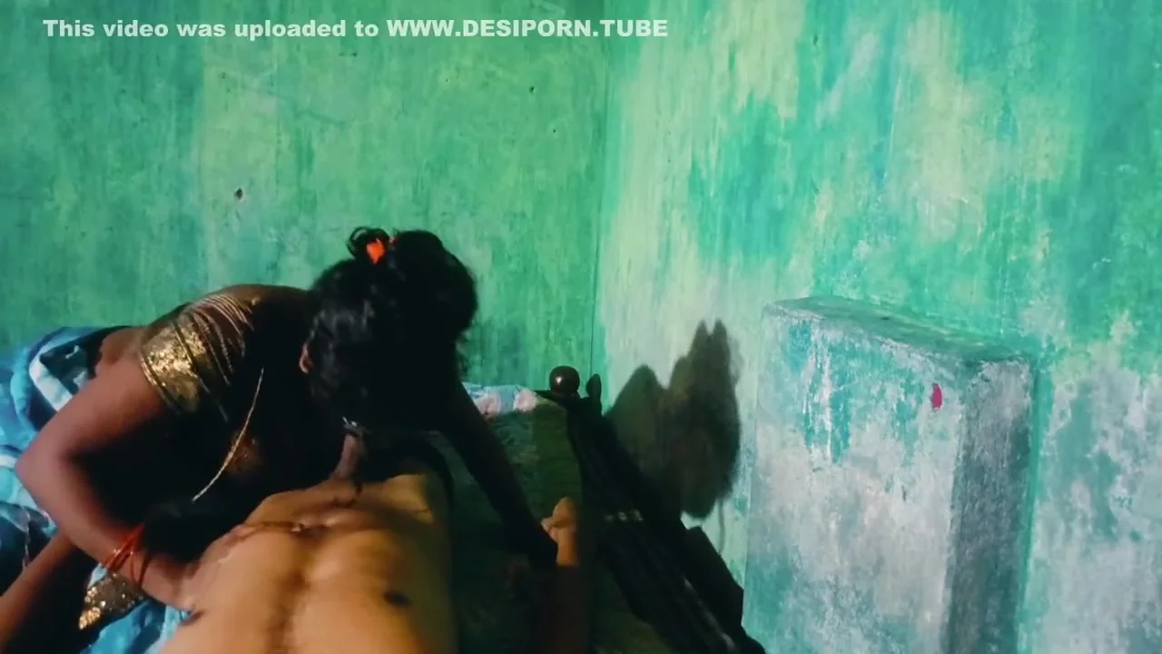 Sexy Stepsister-in-law Boyfriend As Soon As She Goes Out Of Her Husbands House Clear Audio Music Video