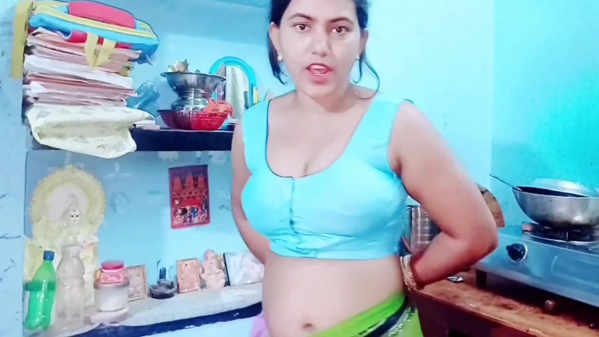 Telugu Alone With Her Full Fun With Neighbors