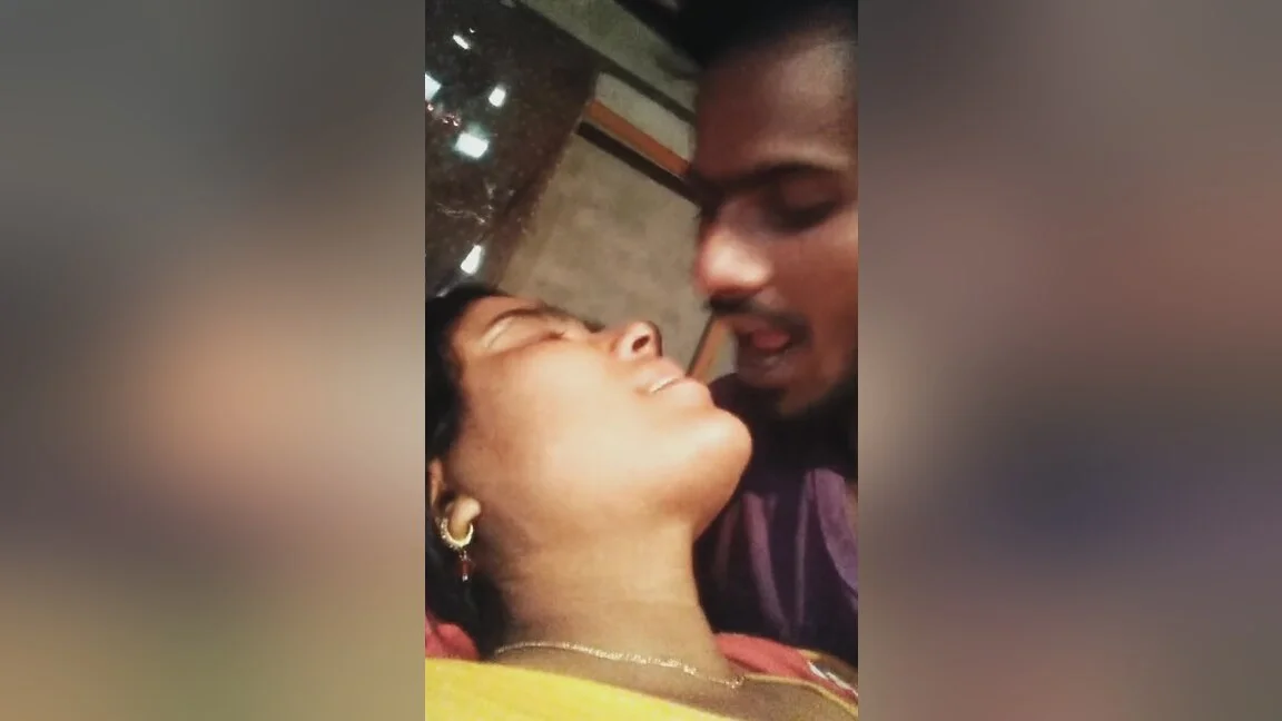 Jamirul Aj Rabiya Ke Sat Romance