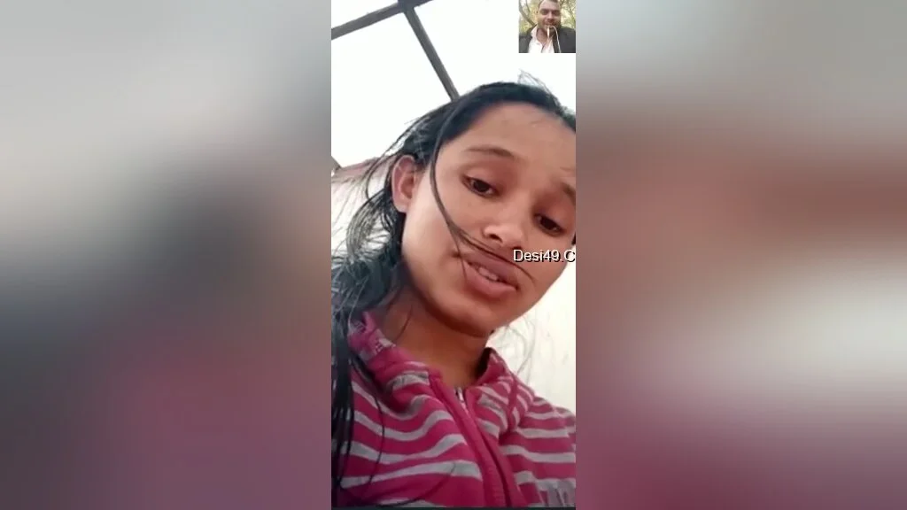 Hot Desi Girl Shows Her Boobs And Bathing To Lover On Video Call 5