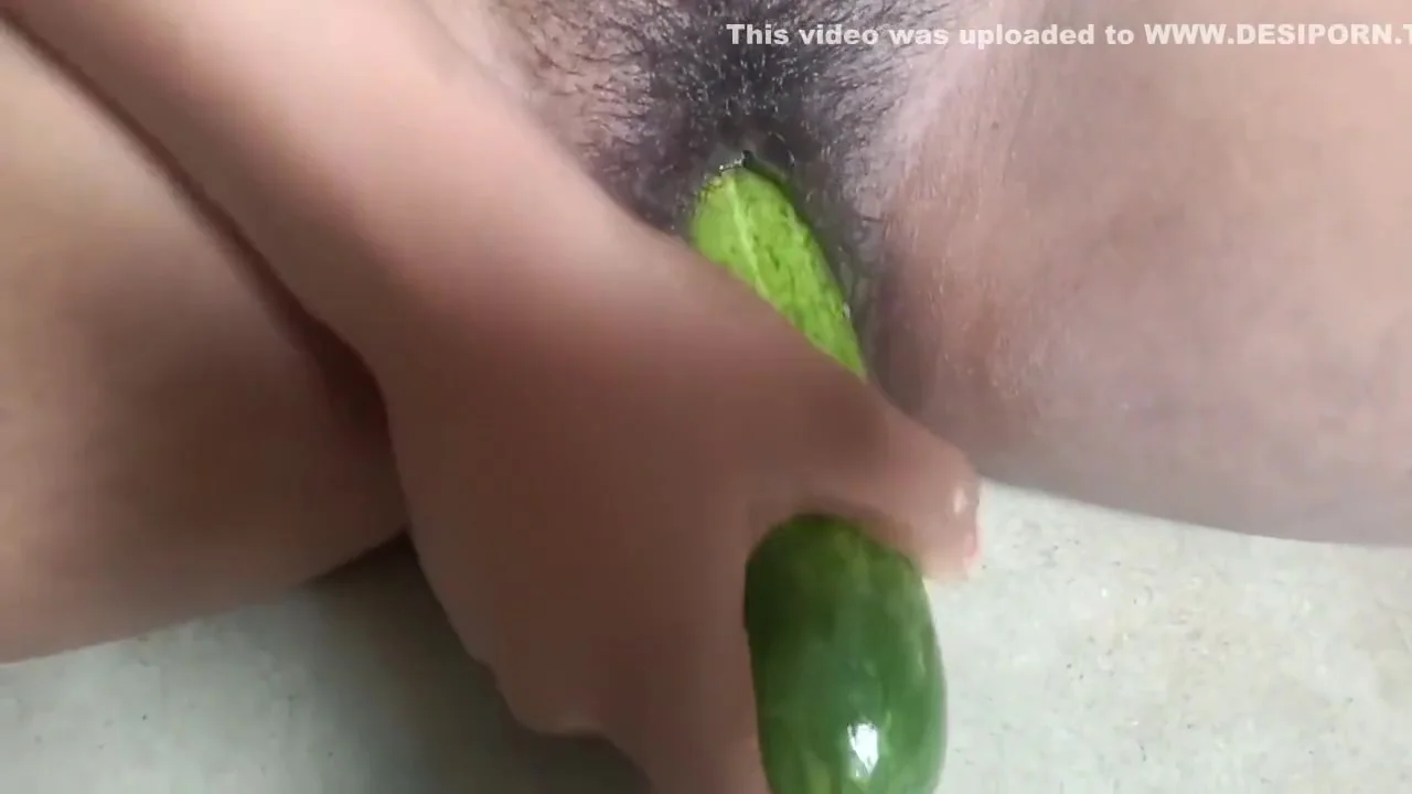 A Huge Cucumber In My Pussy. Fucking With Cucumber
