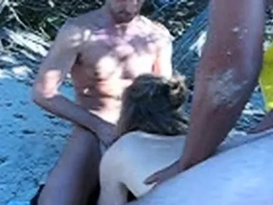 Greek-2 men fuck my wife in beach (kea)