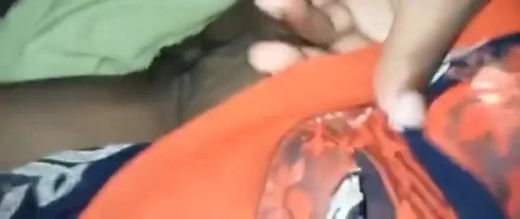 Devar Ne Saree Show Karke Gand Aur Chut Dono Chudai Kiya Bahaut Achha Se