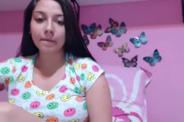 Beautiful Indian Porn Star Showing Her Boobs And Masterbating