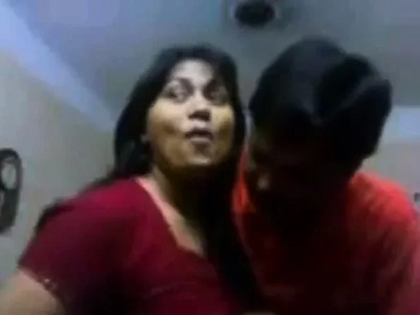 Lubricious Indian bhabhi lets her lover fondle her