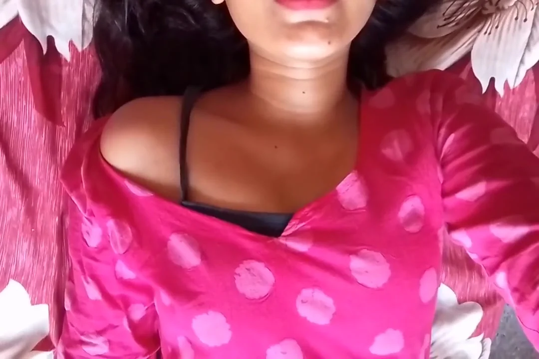 Indian Girl In Pink Suit Girl Masterbating In Fingerings