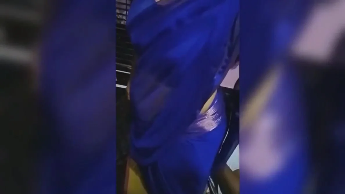 Telugu Horny Sailaja Hot Bigboobs Show Natural Tights With Dirty Talking In Telugu
