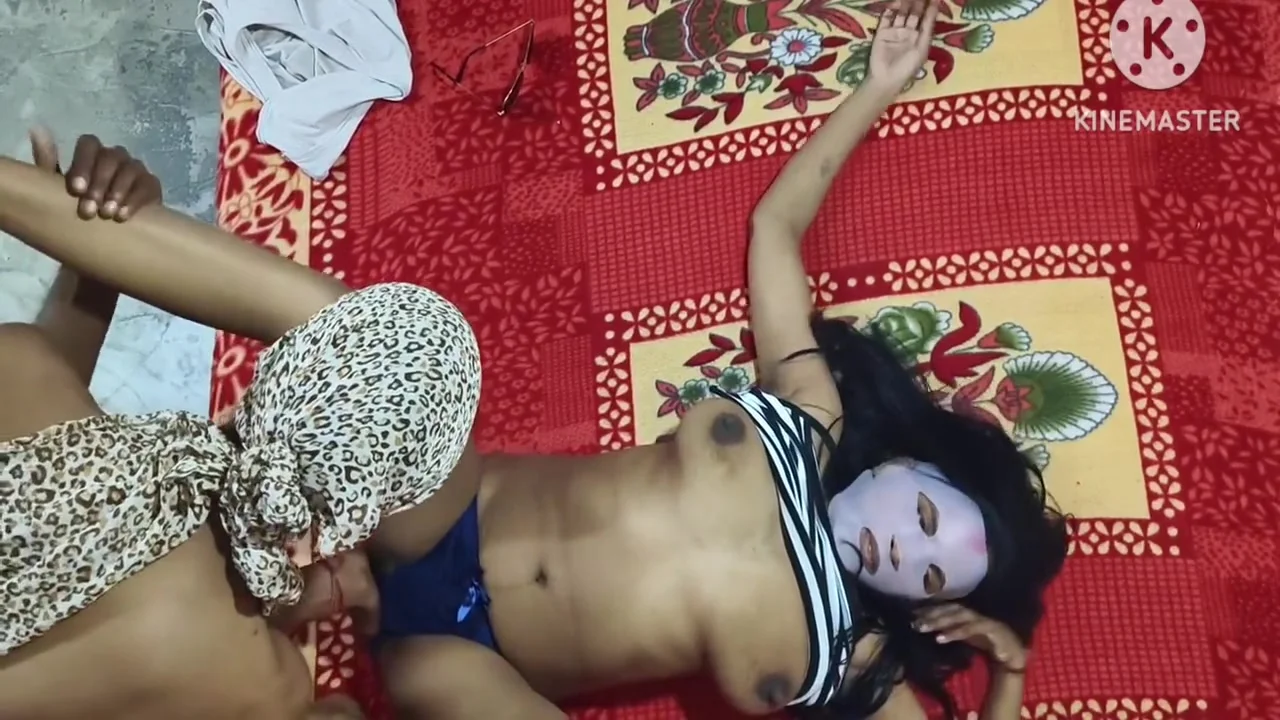 Sexy Girl Sex With Her Neighbour Friend When Her Parents Not In Home