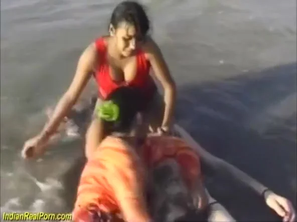 Threesome Indian Beach Fun With New Indian