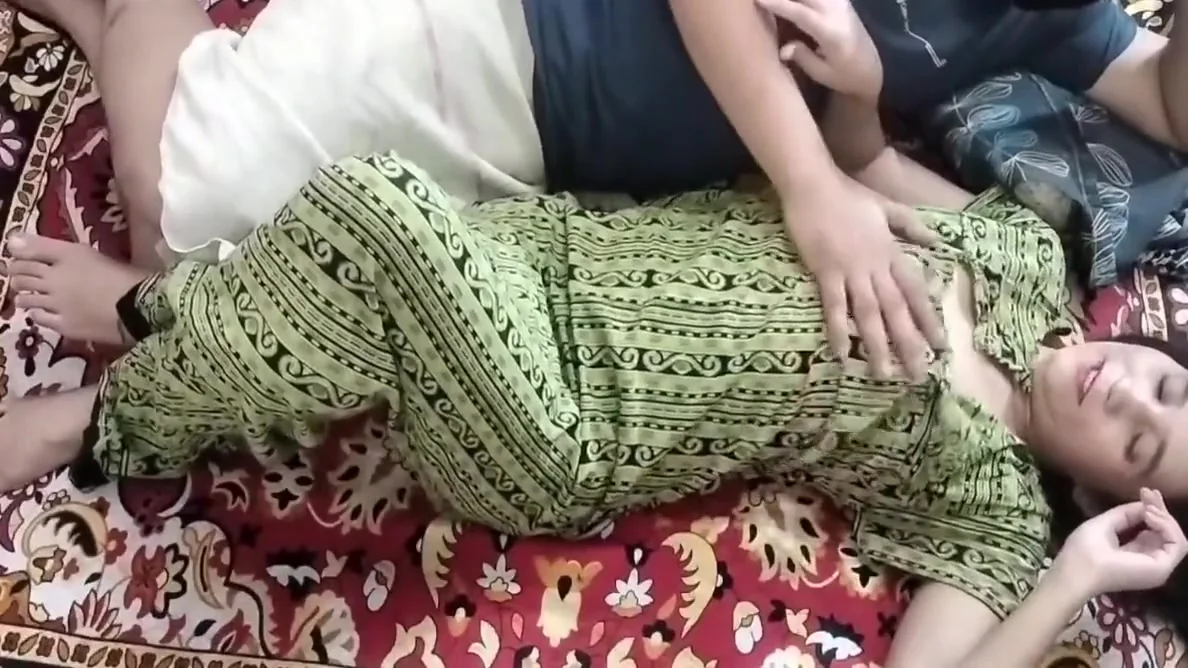 Aunty Was Caught In The Bathroom From Behind