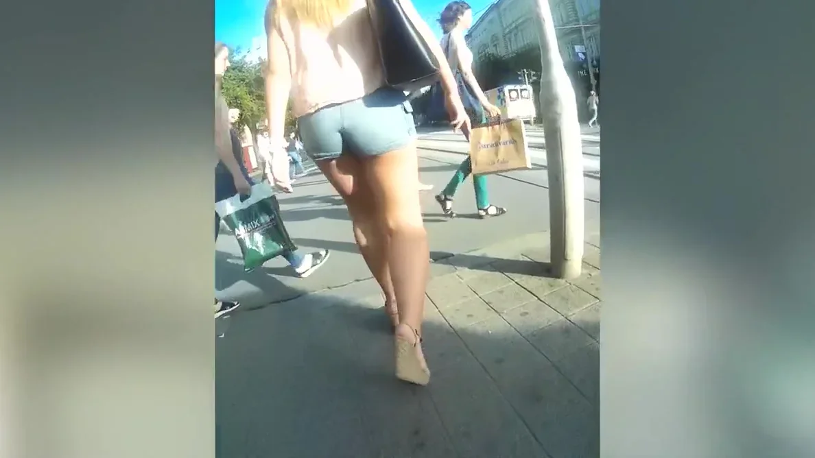 lovely ass in short jeans