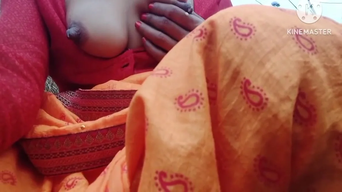 Indian Desi Bhabhi Ki Dost Ke Ghodi Bana Chudai Ke