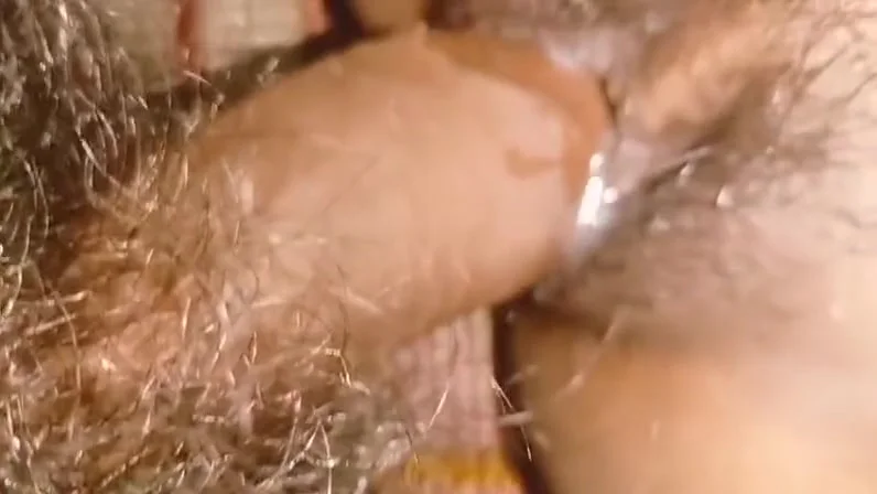 Cute Girl Cream Nikal Diya Boyfriend