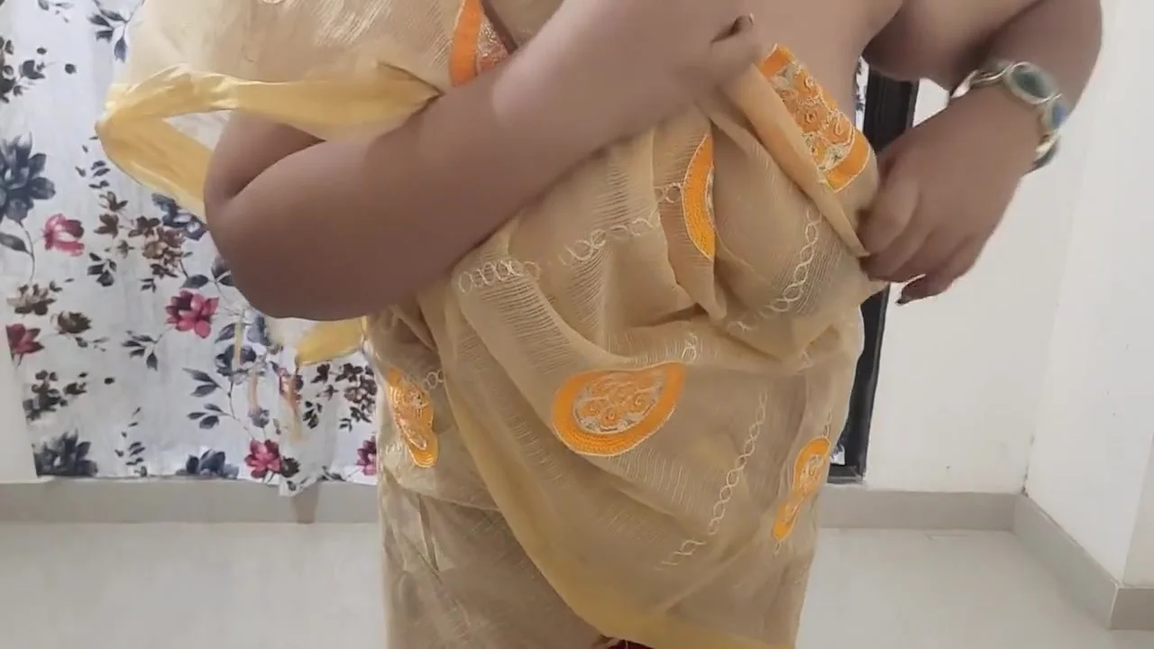 Big Boobs Desperate Indian Horny Beautiful Bhabhi 1