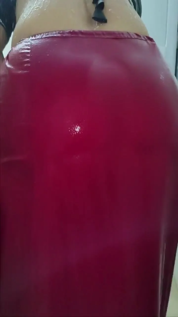 Desi Hot Aunty Shower New Viral Video