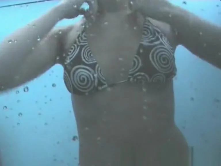 Hottest Beach, , Scene Show