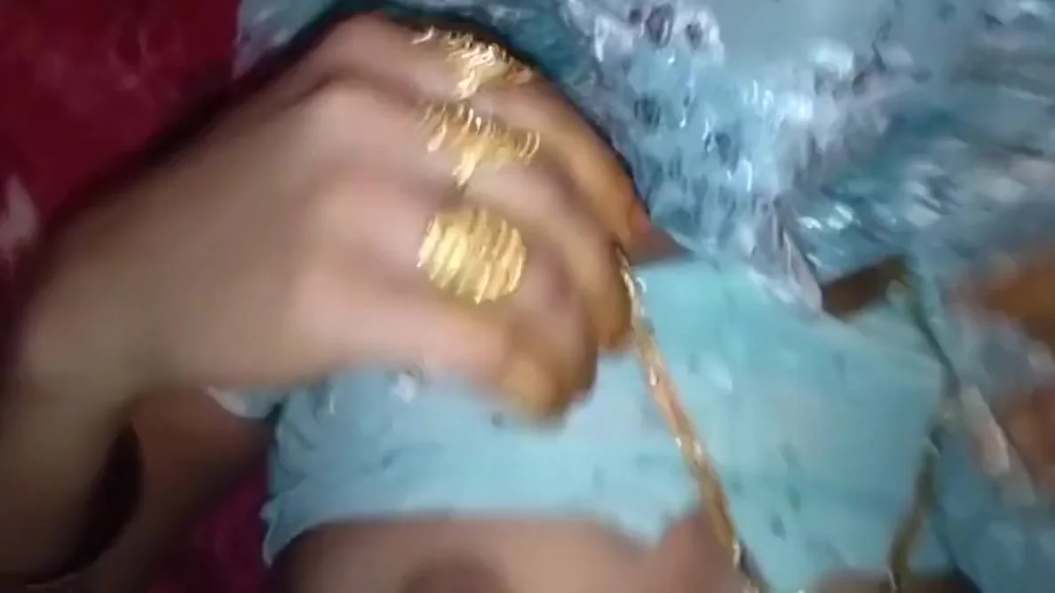 Jor Se Mat Hilao Muh Me Gir Jayega