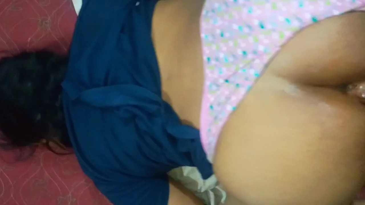 Indian Bhabhi Tight Ass Fucking Doggy Style Position