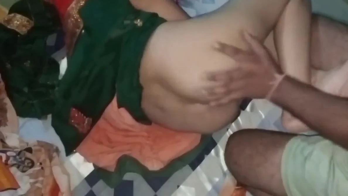 Step Sister And Step Brother Enjoy Sex Moment Together In Midnight When Parents Went Out Home